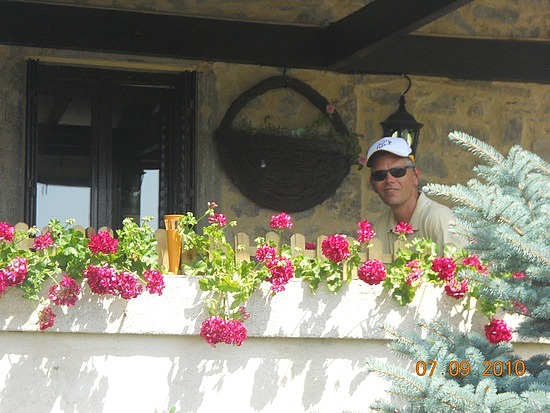 1.1278794834.steve-enjoying-escargot-and-wine