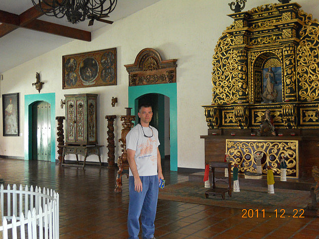 2.1324580213.the-lobby-of-el-convento