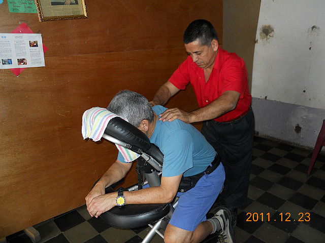 2.1324666641.blind-massage-with-roberto