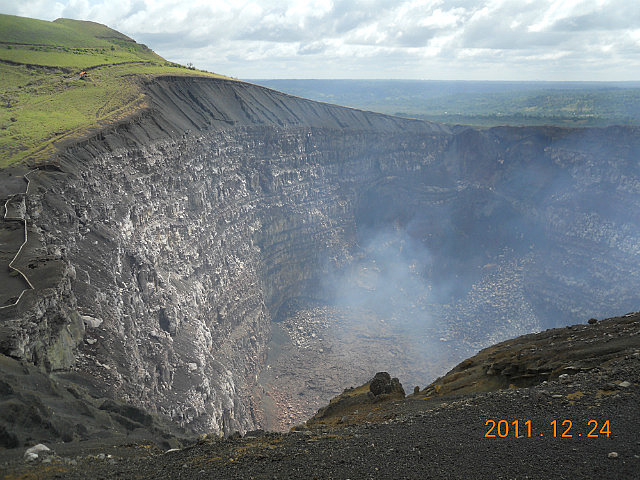 2.1324753061.smoking-volcano