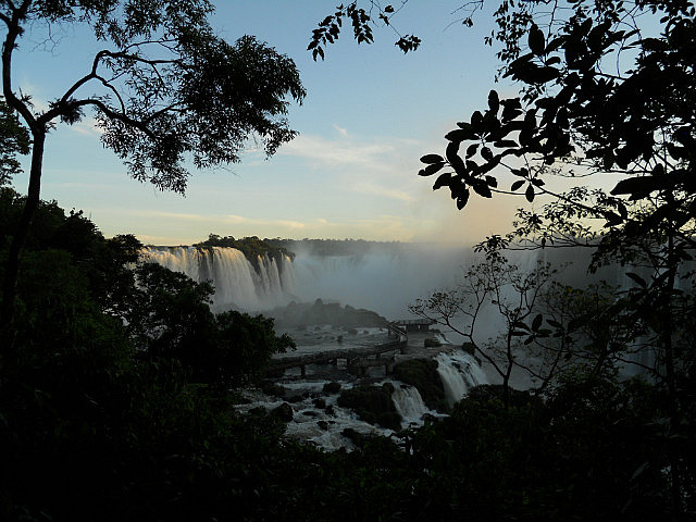 3.1356293537.wow-again