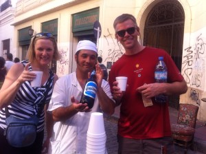 4.1387724315.beer-man-at-the-san-telmo-market