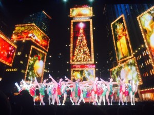 1.1481143255.rockettes-in-times-square