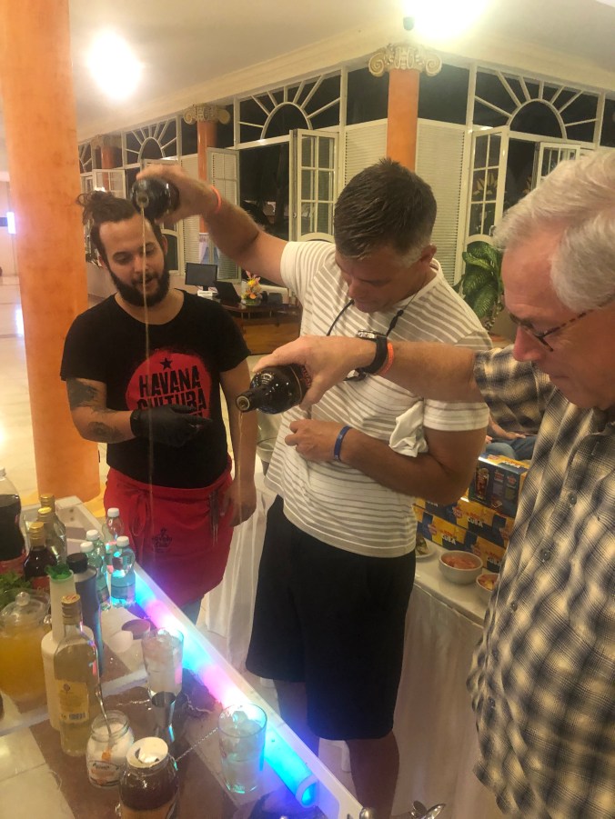 9F6FBC54-EAFD-477F-90D2-C58018AFF070