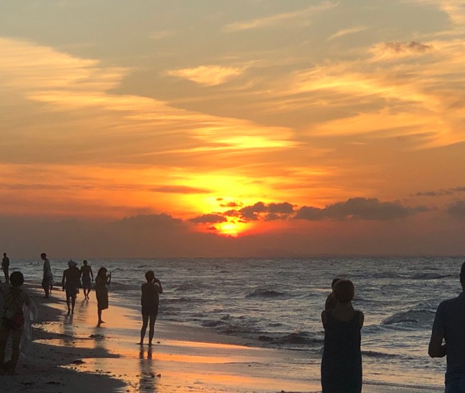 C60130EF-5CAE-4A1F-ABC5-A04DFC40D146